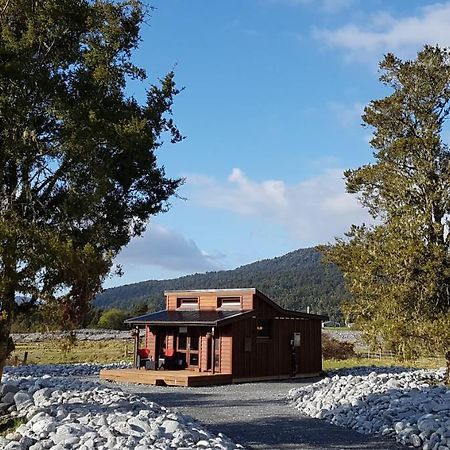 Cosy Cabin In The Paddocks - Breakfast Included フランツ・ジョゼフ エクステリア 写真